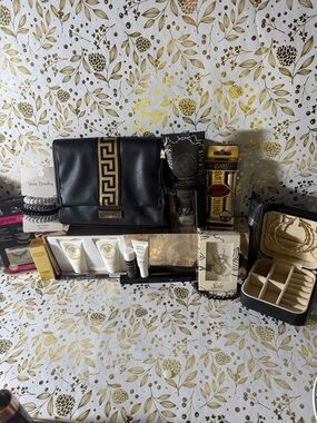 Versace Elegant Black and Gold Skincare Collection